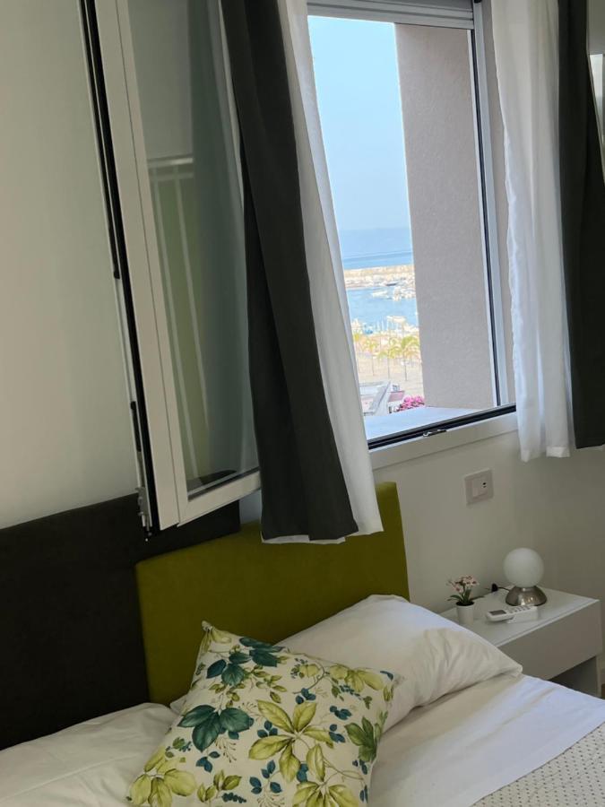 Perla Sul Mare Apartments 贾迪尼-纳克索斯 外观 照片