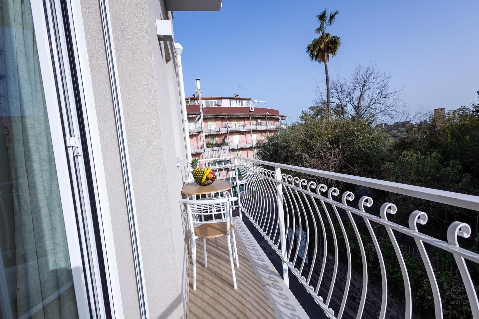 Perla Sul Mare Apartments 贾迪尼-纳克索斯 外观 照片